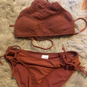 Women’s matching bikini